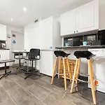 Quadruple - King Room